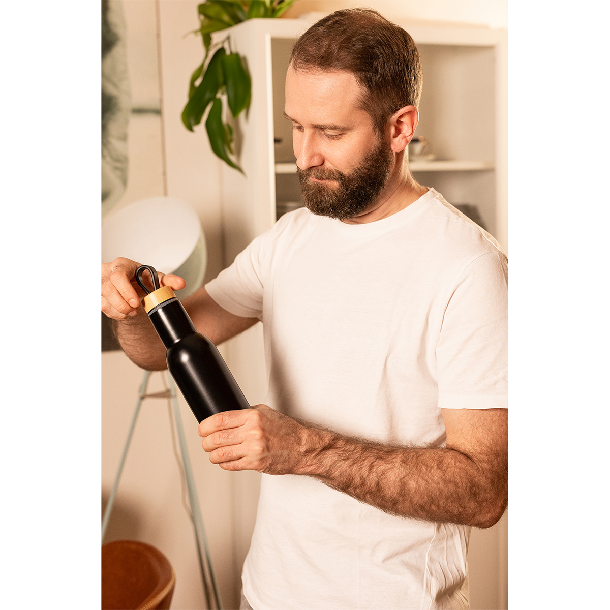 R08197.02 - 400 ml Lome thermal bottle, black 