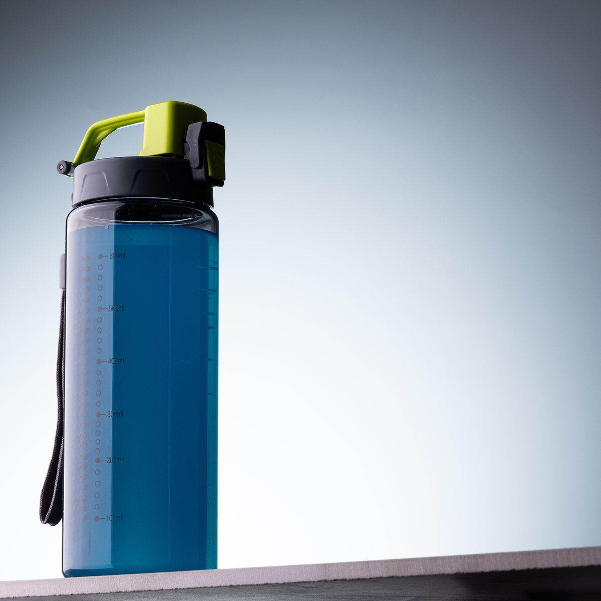 R08312.05 - 700 ml Feelsogood water bottle, green/grey 