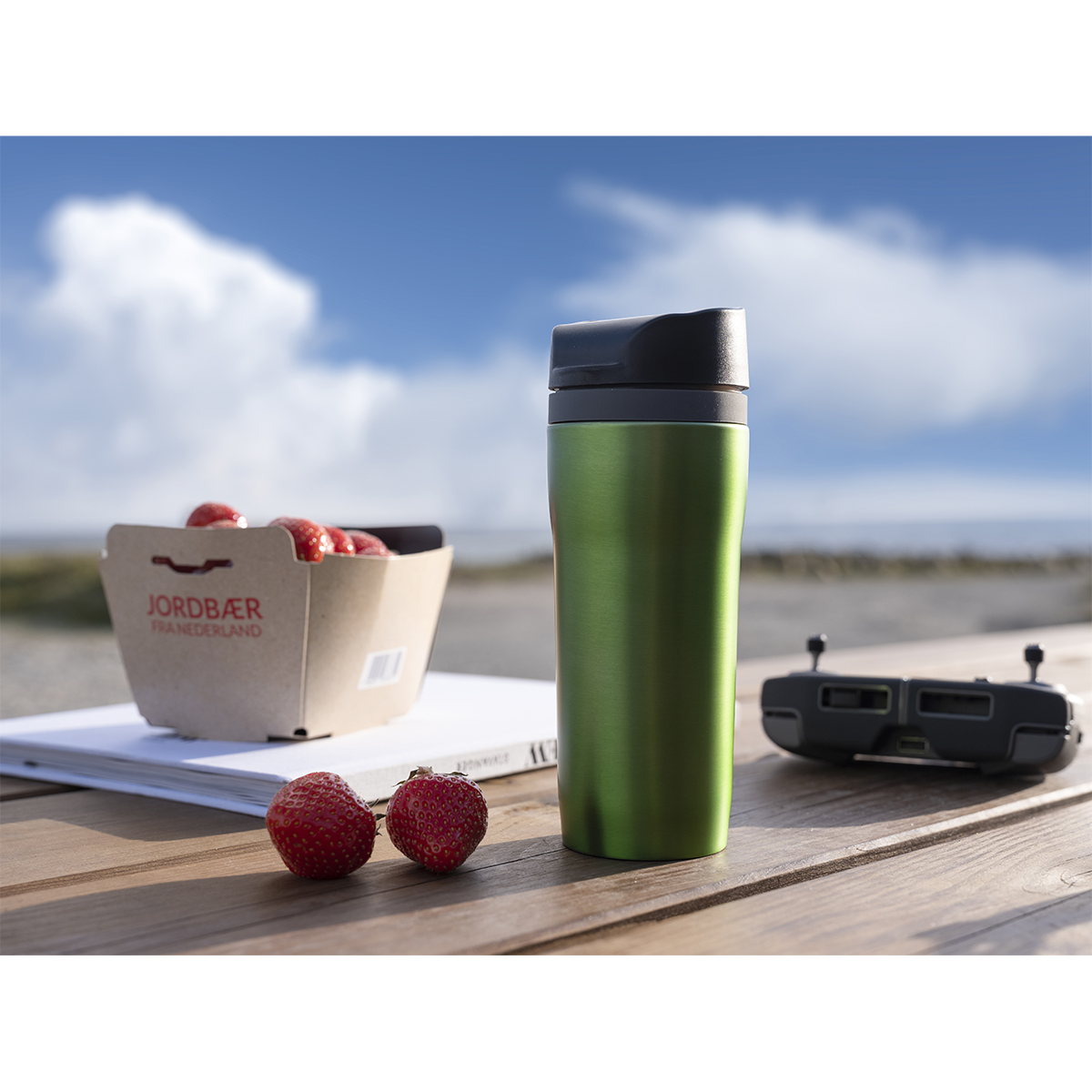 R08394.05.O - 350 ml Winnipeg thermal mug, green 