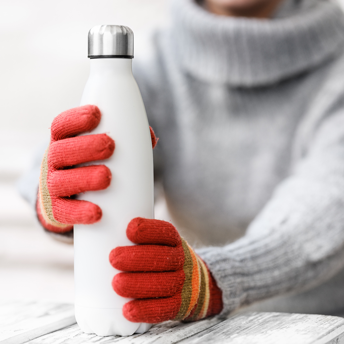 R08433.06 - 700 ml Inuvik thermal bottle, white 