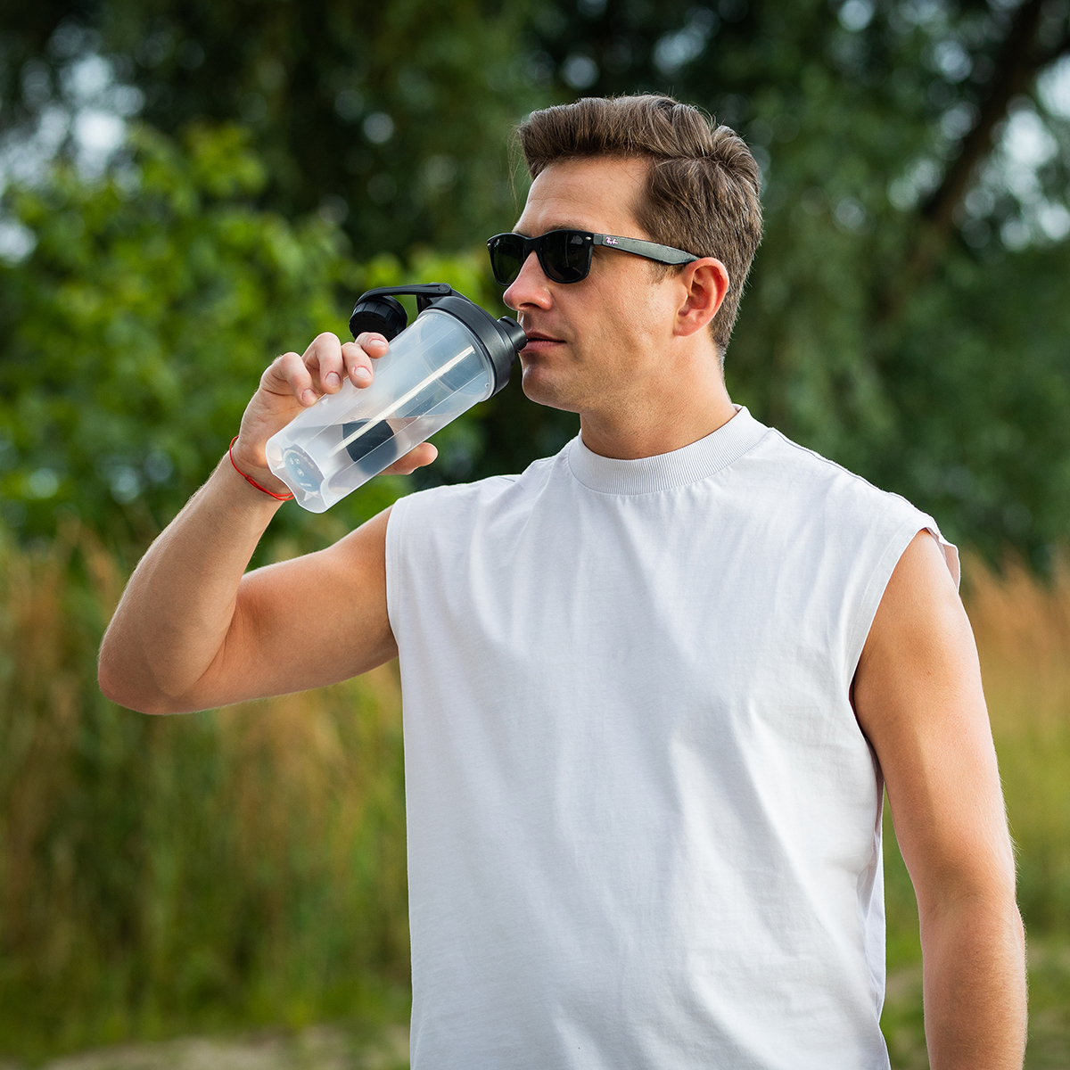 R08467.02 - 700 ml SmoothMix Shaker , black 