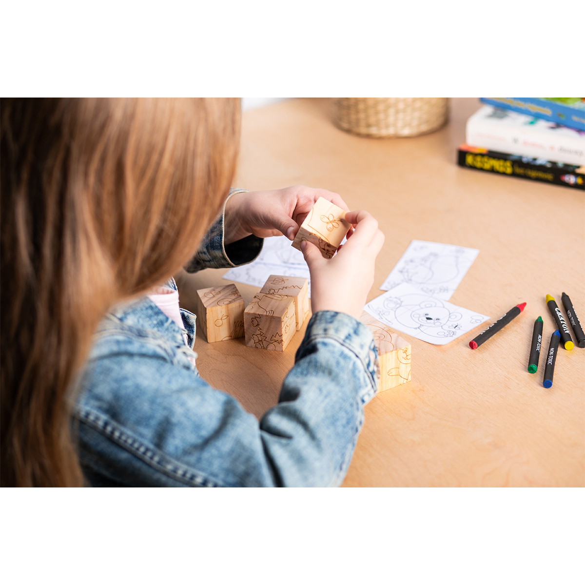 R08834.13 - Animal World wooden blocks, beige 