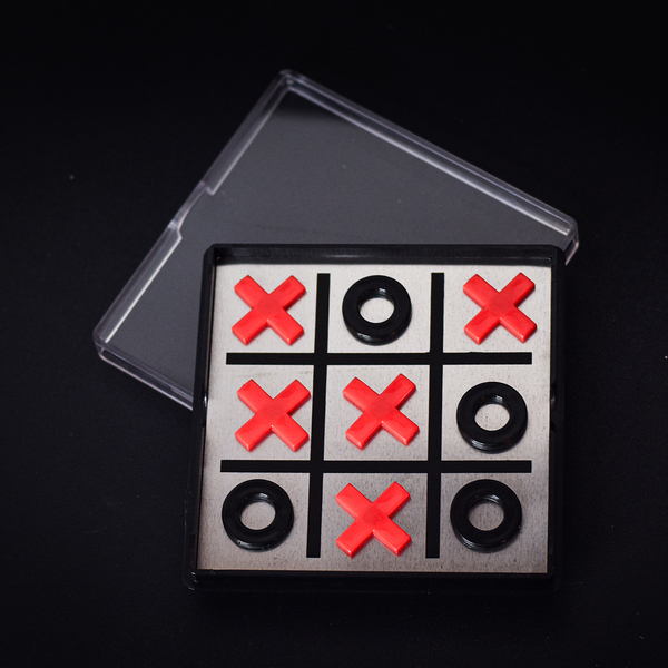 R08865.02 - Magnetic tic tac toe game, black 