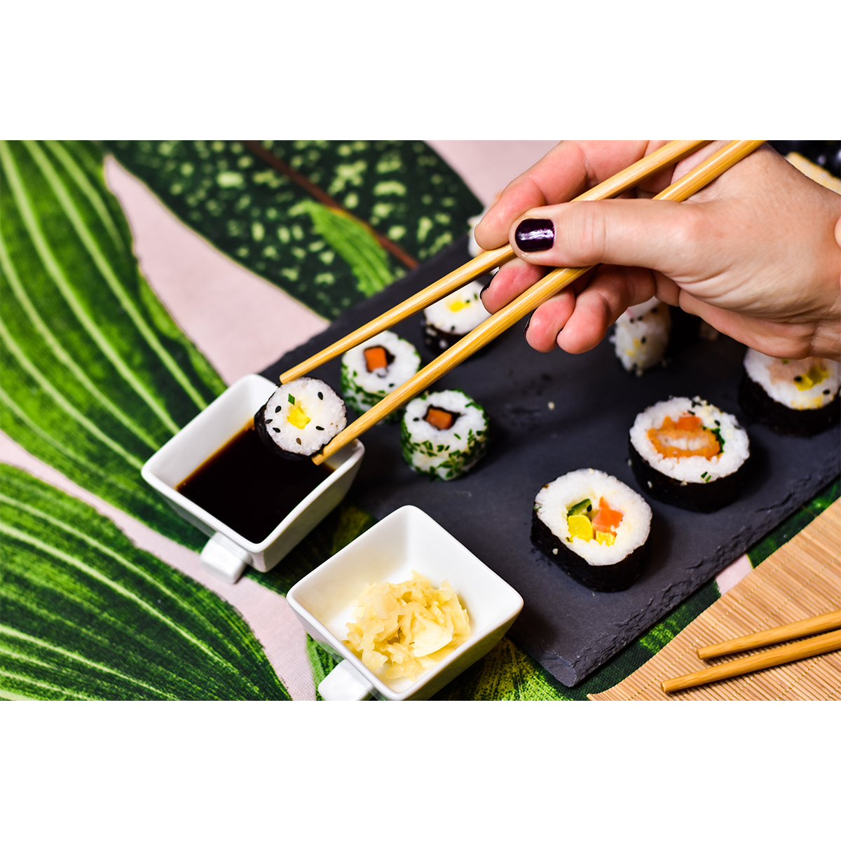 R17142.02 - Temaki sushi set, black 