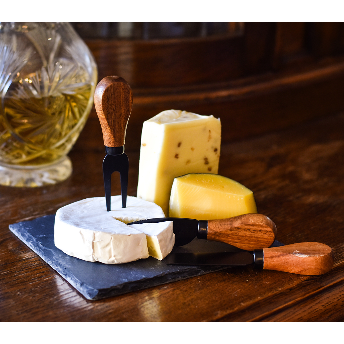 R17163.13 - Queso cheese set, beige 