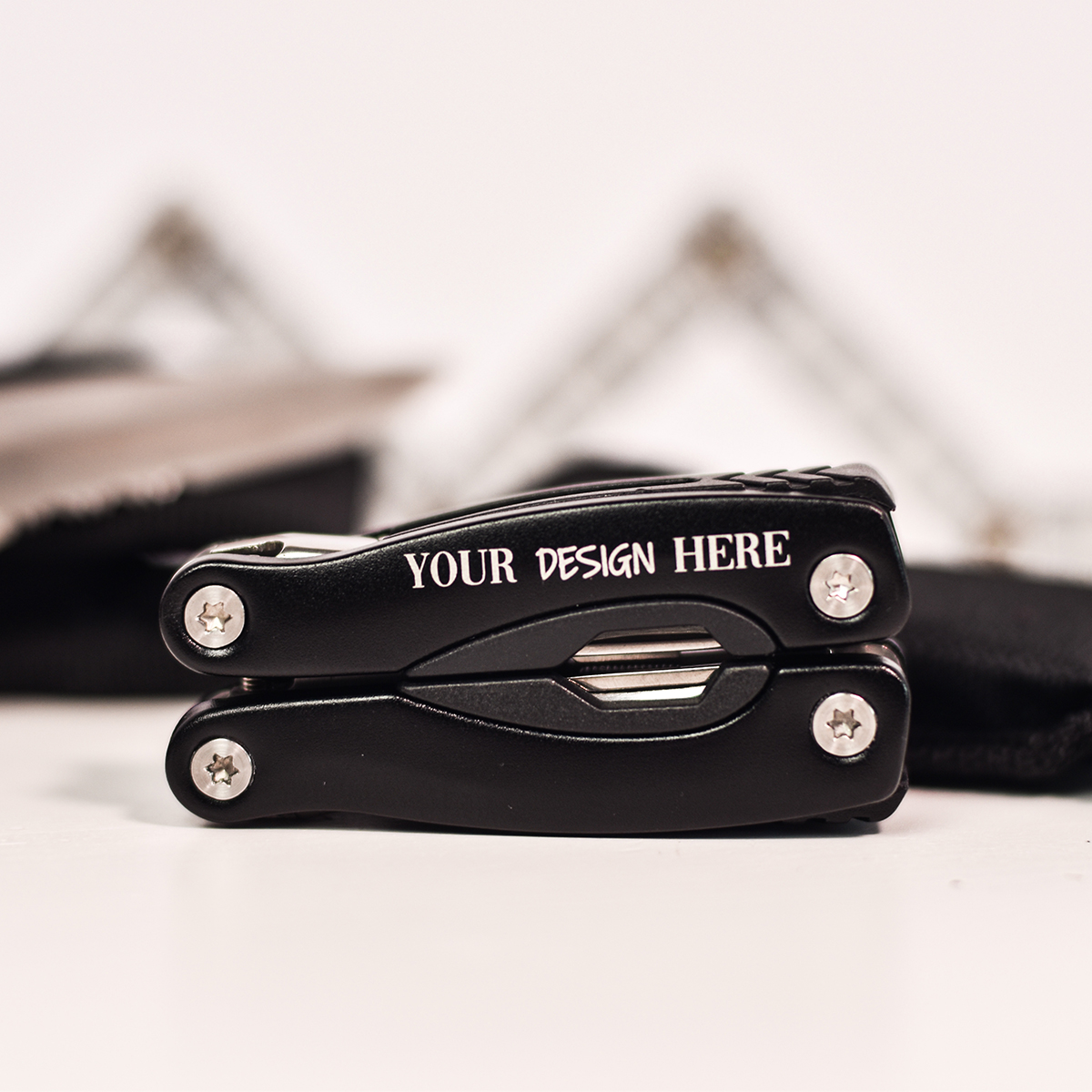 R17508.02 - Feat multitool, black 