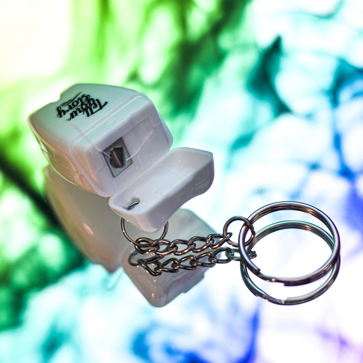 R17731.06 - Toothy keychain with dental floss, white 