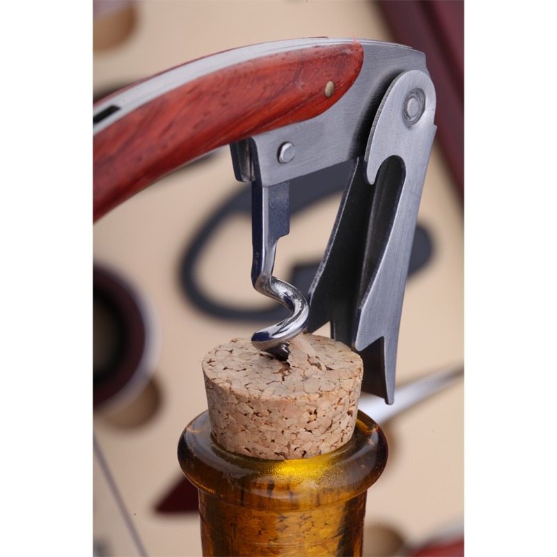 R22527 - Saint-Denis wine set, brown 